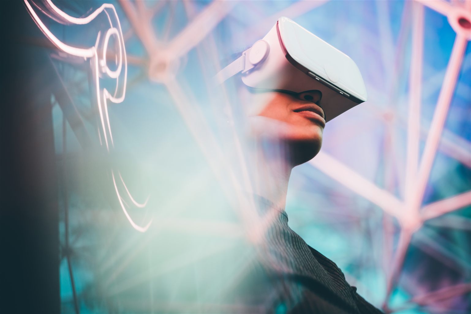 Enfant utilisant un casque de réalité virtuelle — VMOOV